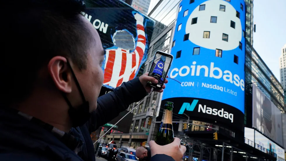 Coinbase som nyligen börsnoterades är en ny favorit hos småspararna bland Nordnets kunder. Arkivbild.