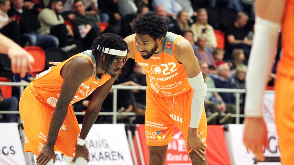 Brandon Tabb och LaDarien Griffin. Den förstnämnde är borta frå spel mot Luleå, den sistnämnde är ett frågetecken.