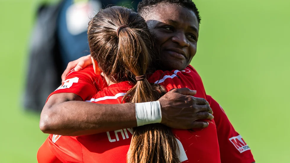 Uchenna Grace Kanu gjorde hattrick i matchen mot Hammarby. 