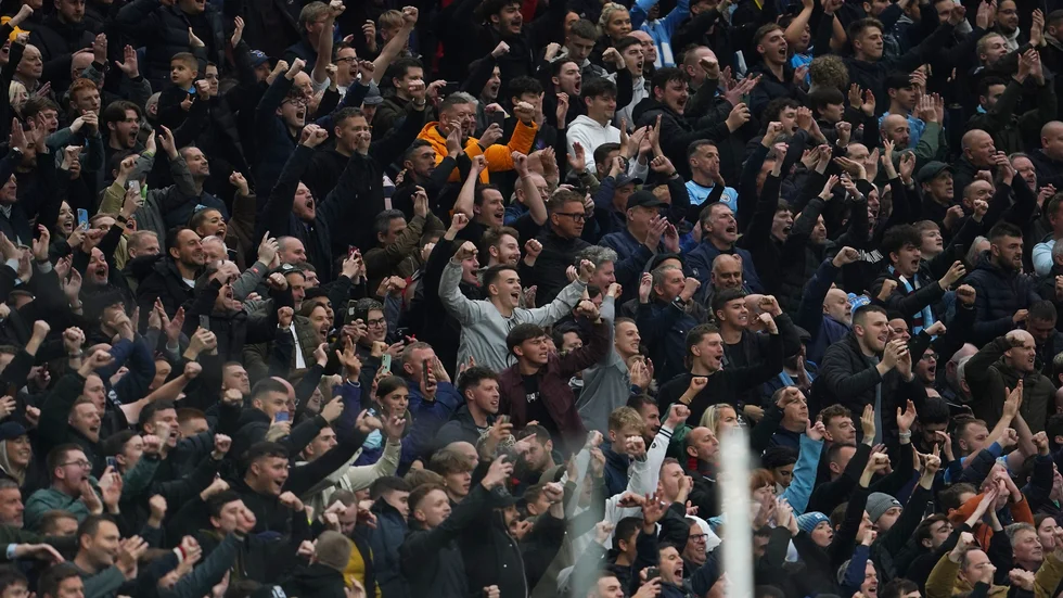 Det kommer att bli tillåtet med ståplats på utvalda arenor i Premier League. Arkivbild.