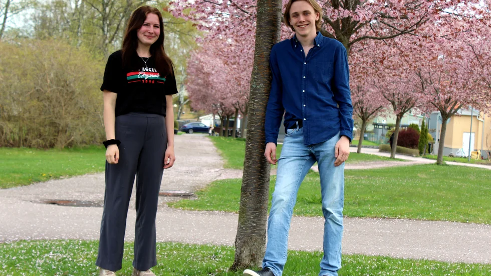 Thea Fackler och Carl Gustafsson i elevkåren på Platengymnasiet hoppas på att kunna genomföra en balmiddag för avgångseleverna.