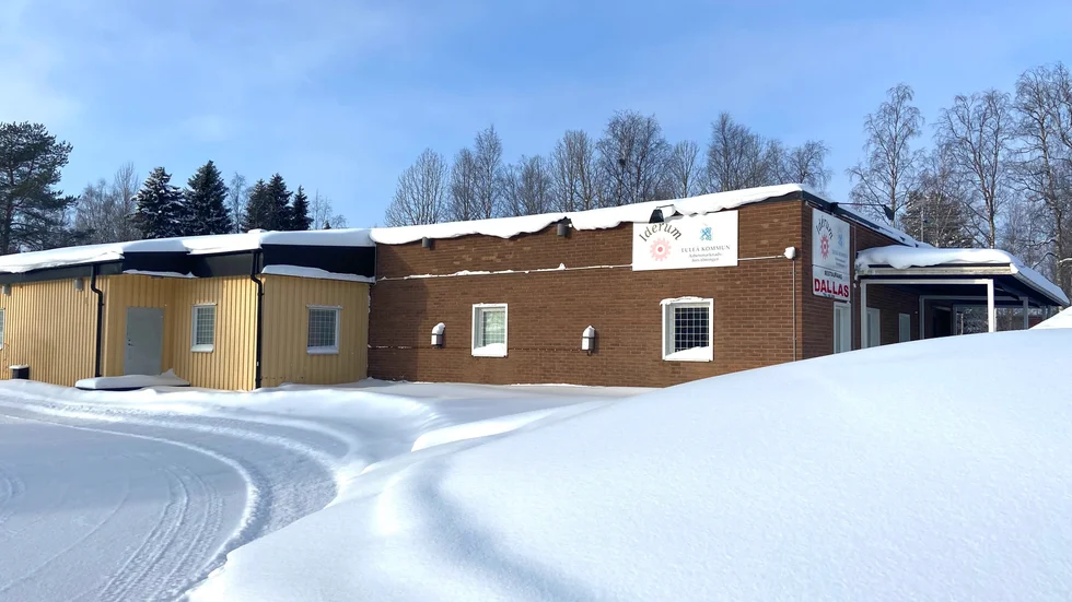 Arbetsmarknadsförvaltningen i Luleå hyr den gamla matbutiken på Domherregränd av Lulebo. Lokalen står nu tom och kommunen hoppas att Lulebo ska hitta en ny hyresgäst.