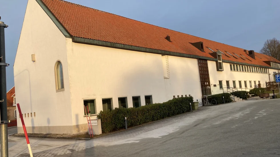 Förhandlingarna gällande det misstänkta grova kvinnofridsbrottet beräknas pågå i två dagar i Gotlands Tingsrätt.
