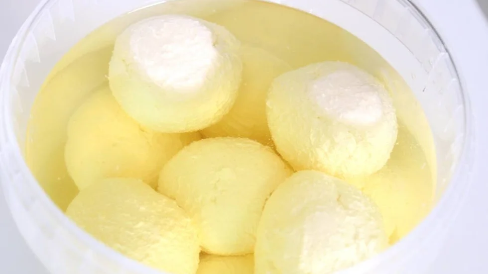 


Yoghurtbollar kan man äta till det mesta, eller som de är.



