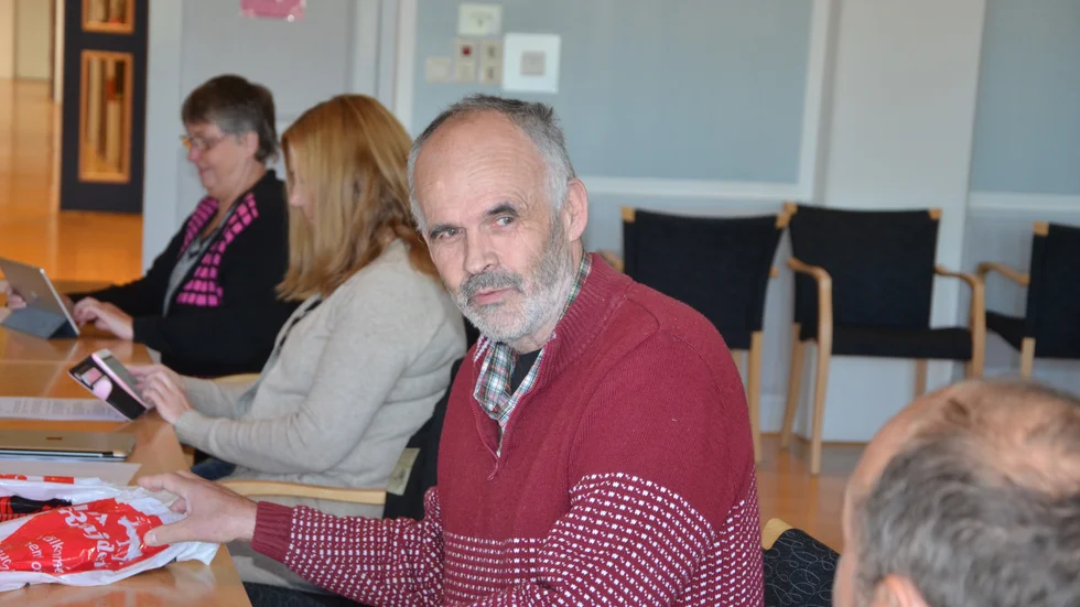 Roland Boman (FiJ) tog initiativet till skrivelsen som stöttar det ukrainska folket och som en enig fullmäktigegrupp undertecknat.