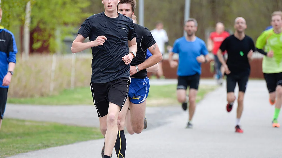 Snabb. Fredrik Öberg stormar fram mot en bra tid.