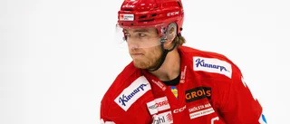 Han är anledningen till kaptenens utvisningar