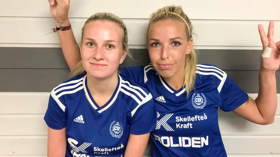  Clemensnäs målskyttar: Hanna Degerman och Sofia Lindström.