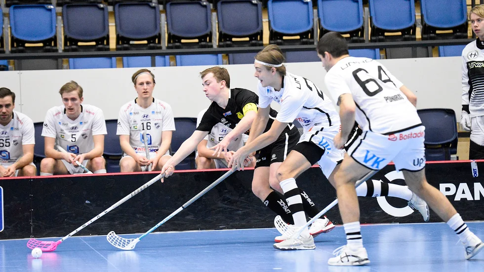 Max Granlunds Gamla Stan föll med 7–2 i den första kvalmatchen mot serietvåan Sundsvall FBC.
