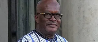 Tårgas mot demonstranter i Burkina Faso