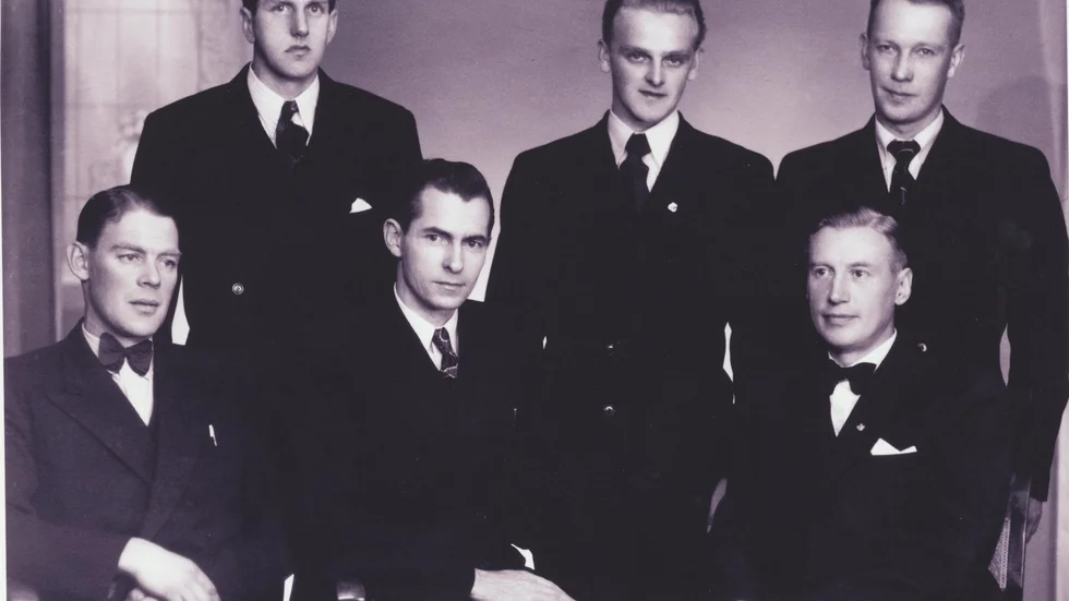 STYRELSEN 1949. Övre raden fr v Alrik Lundström, Åke Lundström och Karl-Erik Furberg. Främre: Axel Furberg, Sven Svensson och Fricke Boman.