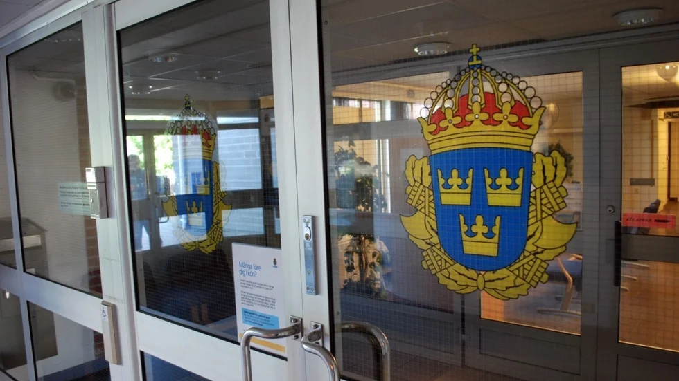 Entrén i polishuset i Skellefteå. Foto: Pär Lindström