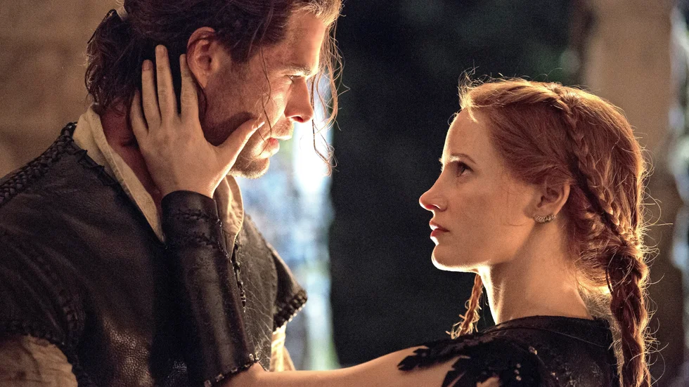 Kärlek. Chris Hemworth och Jessica Chastain är ett älskande par. Foto: Giles Keyte.