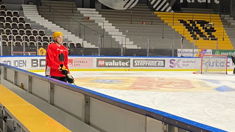 Stefan Loibl är tillbaka på is efter skadan.