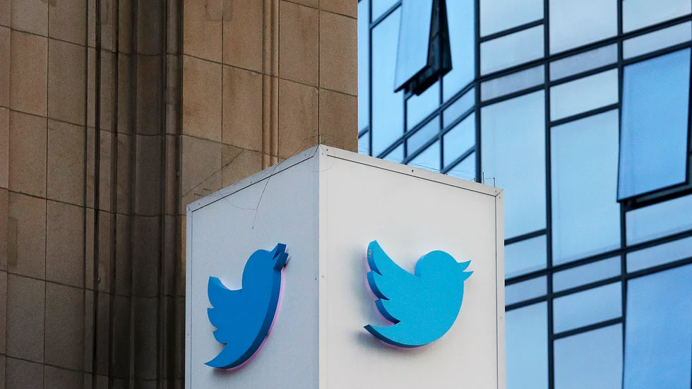 FOI undersöker förekomsten av automatiserade politiska budskap på Twitter som kan påverka det svenska valet.
