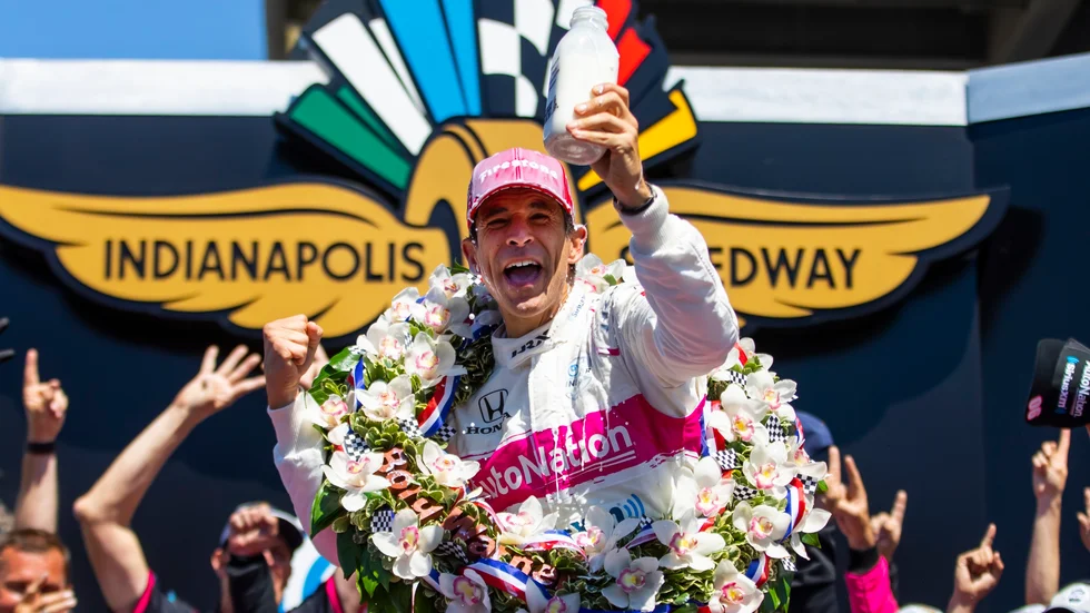 Helio Castroneves tävlar på Pite havsbad.