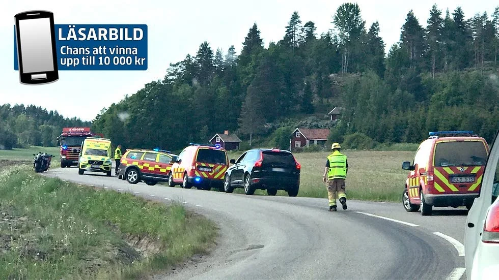 En MC körde av vägen 12-13 km söder om Söderköping.