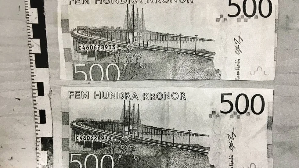 500 kronorssedlarna var inte särskilt bra förfalskningar, ändå ska de ha delats ut till barn.