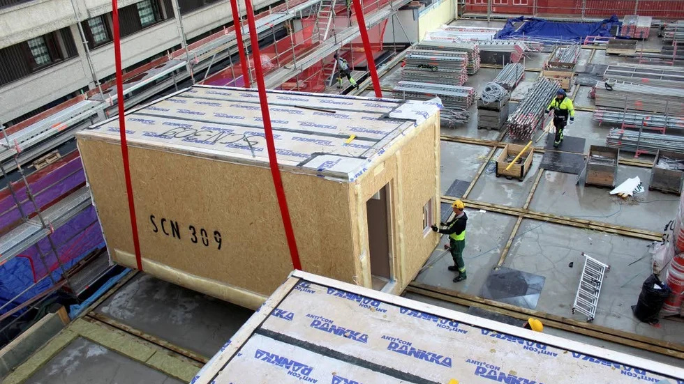 Den nya hotelldelen byggdes av moduler som monterades på plats.