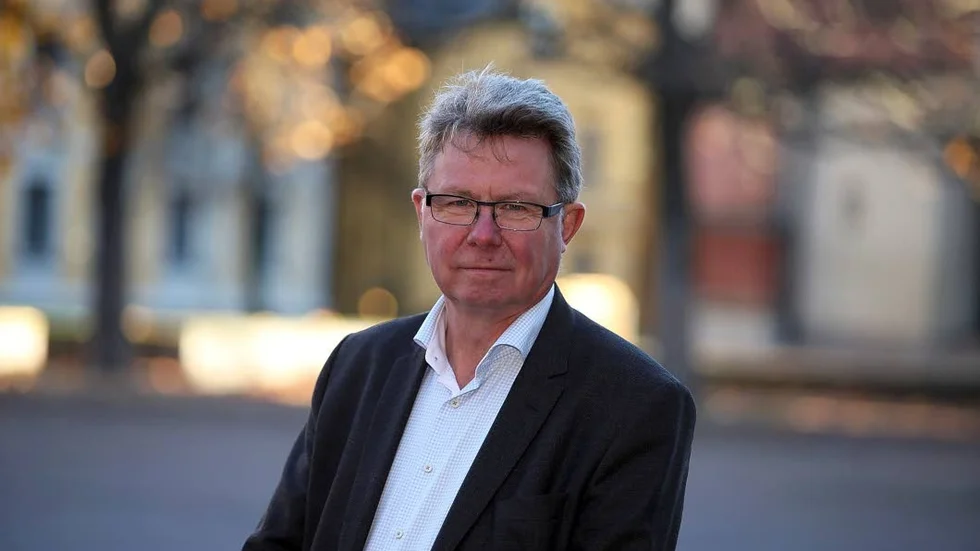 Per-Olov Strandberg arbetar som personaldirektör i Norrköpings kommun. Idag svarar han på en artikel från Akademikerförbundet SSR.