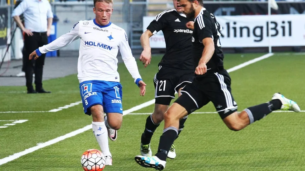 Lämnat. Nicklas Bärkroth skrev på för Lech Poznan.