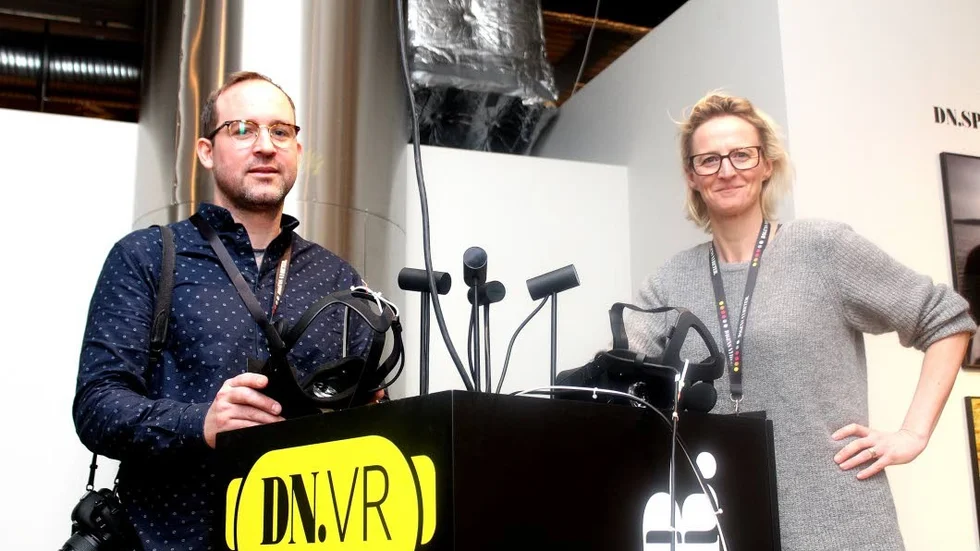 I framkant. Att ta med användaren till ställen den aldrig vart på, ställen där nyheten utspelar sig är relativt nytt även på DN där Lars Lindqvist och Lotta Härdelin använder sig av virtual reality, VR.