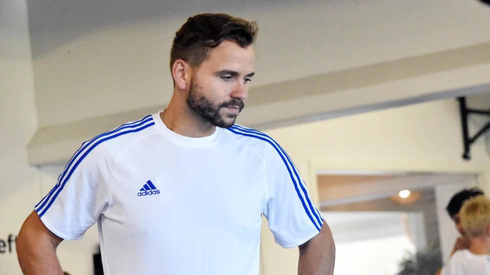 Långväga gäst. Anthony Petrone reste till Skellefteå hela vägen från Kanada för att vara med på lägret. Foto: Adam Andersson.