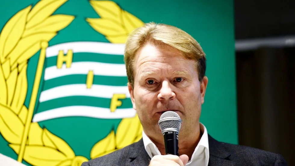Mats Jingblad hbar meddelat intresse för Kristoffer Olsson till mittfältarens agent.