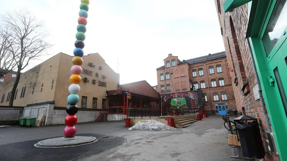 Hallarna. Efter fyra inbrott på två år har man tagit saken i egna händer.