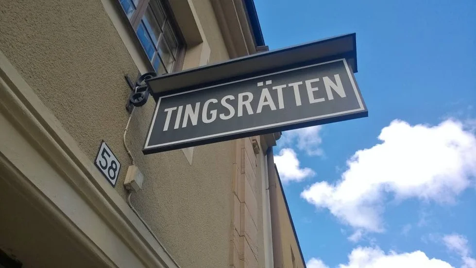 Dömd. Mannen får två år och sex månader i fängelse.