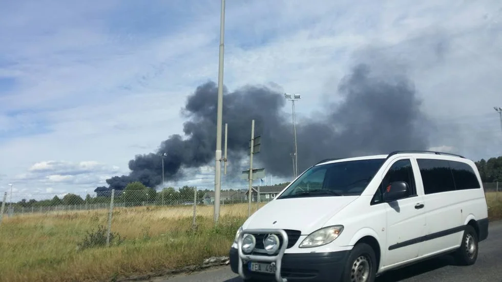 Röken. Sågs över hela Norrköping.