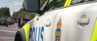 Trafikolycka på Järnvägsleden – två fordon i krock