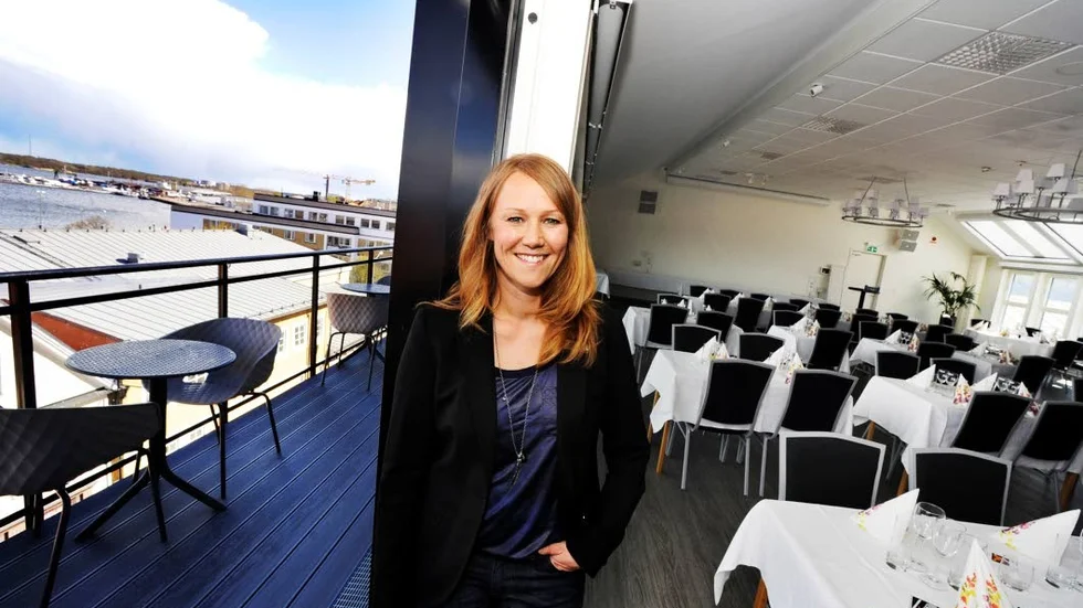 Utsikten. Stina Porsgaard, hotelldirektör, är mycket nöjd med den nya restaurangen på "taket" på hotellet. Hon berättar att hotellet sex år i rad nått 4 000 poäng när Best Westerns kontrollanter besiktigat hotellet.