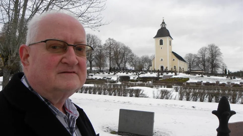 Kyrkoherde Nils-Henrik Sikström menar att inkomsterna från skogen är oehört viktiga för en liten församling.