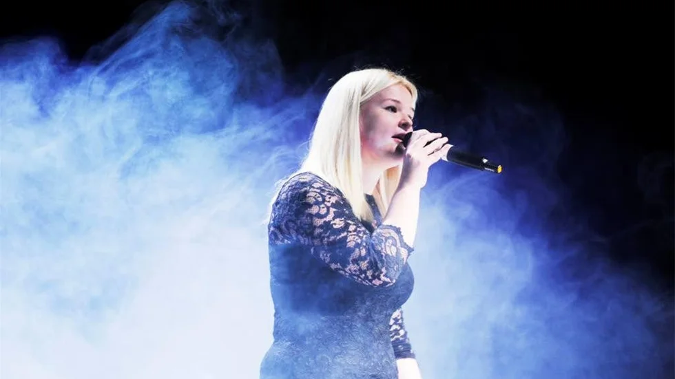 Josefine Lillakas var en av dem som sjöng under Ellen Keygalan.