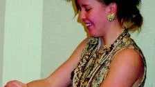 Flärd. - Det är kul med glitter och paljetter, säger Susanna Klingstedt.