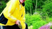 Ständigt i farten. - Det är kul och avkopplande. Nya idéer tillkommer ständigt, säger Ove Stefansson