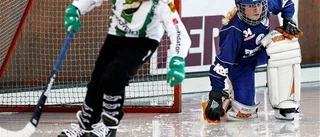 IFK-tjejer lyser på isen