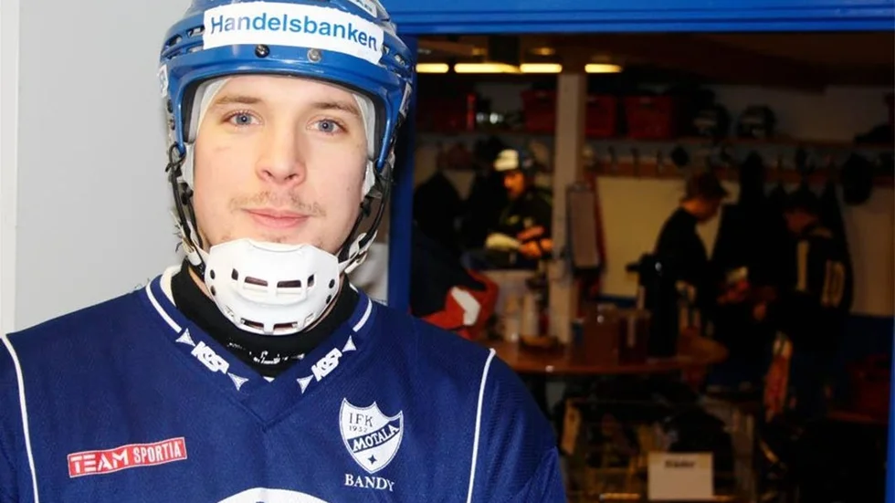 Oskar Davidsson tycker att IFK Motalas spelare varit lite för heta hittills.