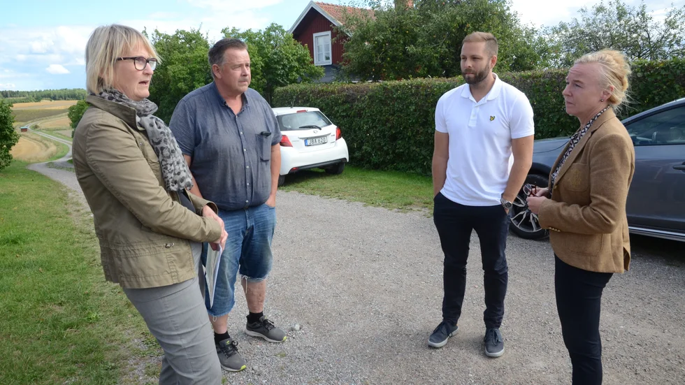 Söraborna Anna Åkerlund och Peter Hjorth fick en ursäkt, men ingen rättelse, av tjänstemännen Pontus Lindström och Anna-Karin Lindblad Wieslander.