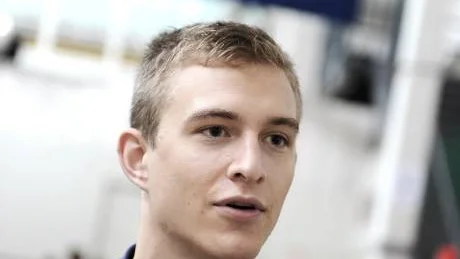 NÖJESBOSSEN. Simon Hedin är ordförande i Teknologkårens sociala enhet. Hans jobb går ut på att du som student ska ha kul och träffa nya människor.