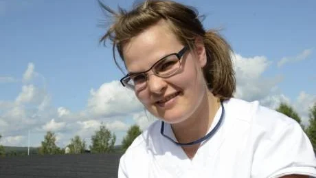 TANDVÅRDSRÄDD TANDLÄKARE. Anna Niemi har bara tre terminer kvar innan hon är färdig tandläkare. Själv är hon tandvårdsrädd men vet ändå att hon valt rätt.   Foto: Anette McMurry