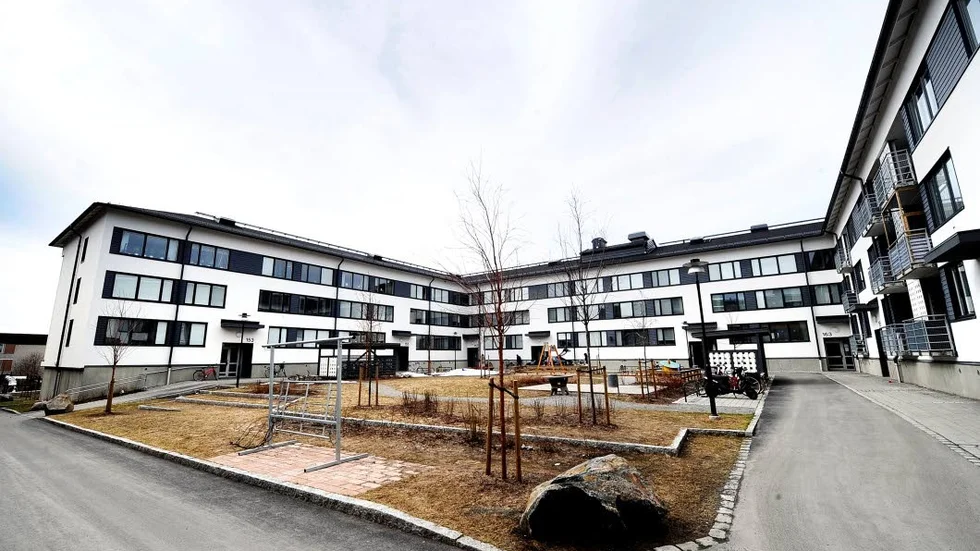 Ny ägare. Från och med 1 december övergick 1 600 lägenheter från Lulebo till Rikshem. Delar av Kallkällan (Lingonstigen) ingår i affären.