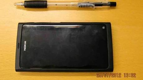 Den misstänkte 23-åringens telefon togs i beslag av polisen och raderade bilder kunde återskapas.