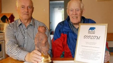 För en pionjärinsats inom näringslivet i Arjeplog tilldelas Per-Axel Andersson och David Sundström Norrlandsbjörnen för Norrbottens län 2011.