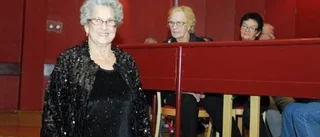 Inga-lill debuterade som modell vid 70 års ålder