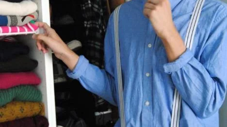 Gustav Marklund handlar helst på Kupan och Reprisen i Piteå. Åker han till Stockholm är det Weekday och H&M som gäller.