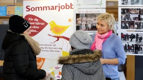 Ankie Lidberg, undersköterska, levererade en lång rad exempel på fördelarna med att jobba inom äldreomsorgen i allmänhet och på Källbogården i synnerhet.