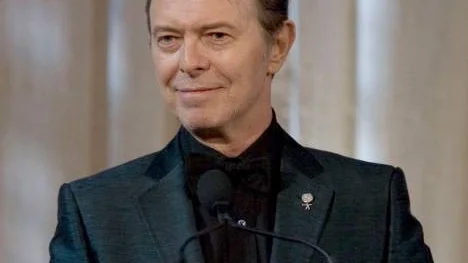 På sin 66:e födelsedag gör David bowie comeback med singeln "Where are we now?". En ny skiva väntas i mars.