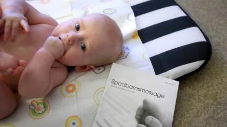 Vad väntar nu? ser lilla Greta ut att tänka.